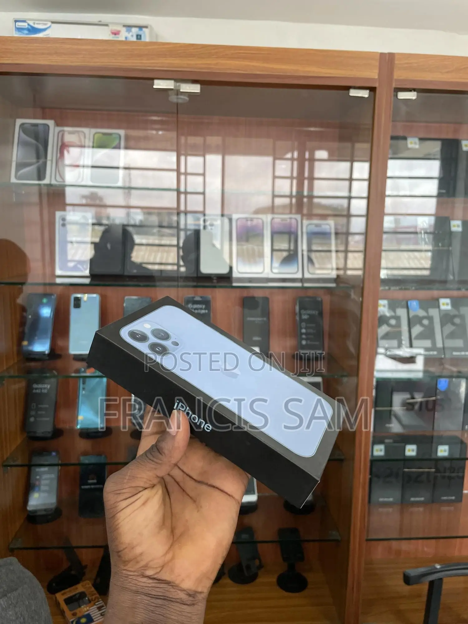 New Apple iPhone 13 Pro Max 256 GB Blue