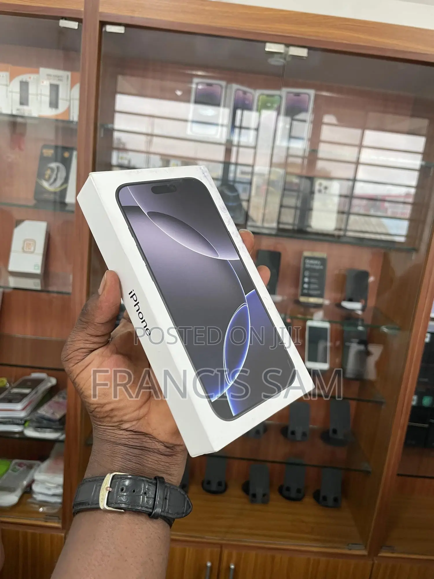 New Apple iPhone 16 Pro Max 256 GB White