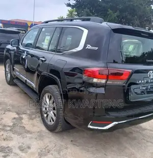 New Toyota Land Cruiser 2024 Black