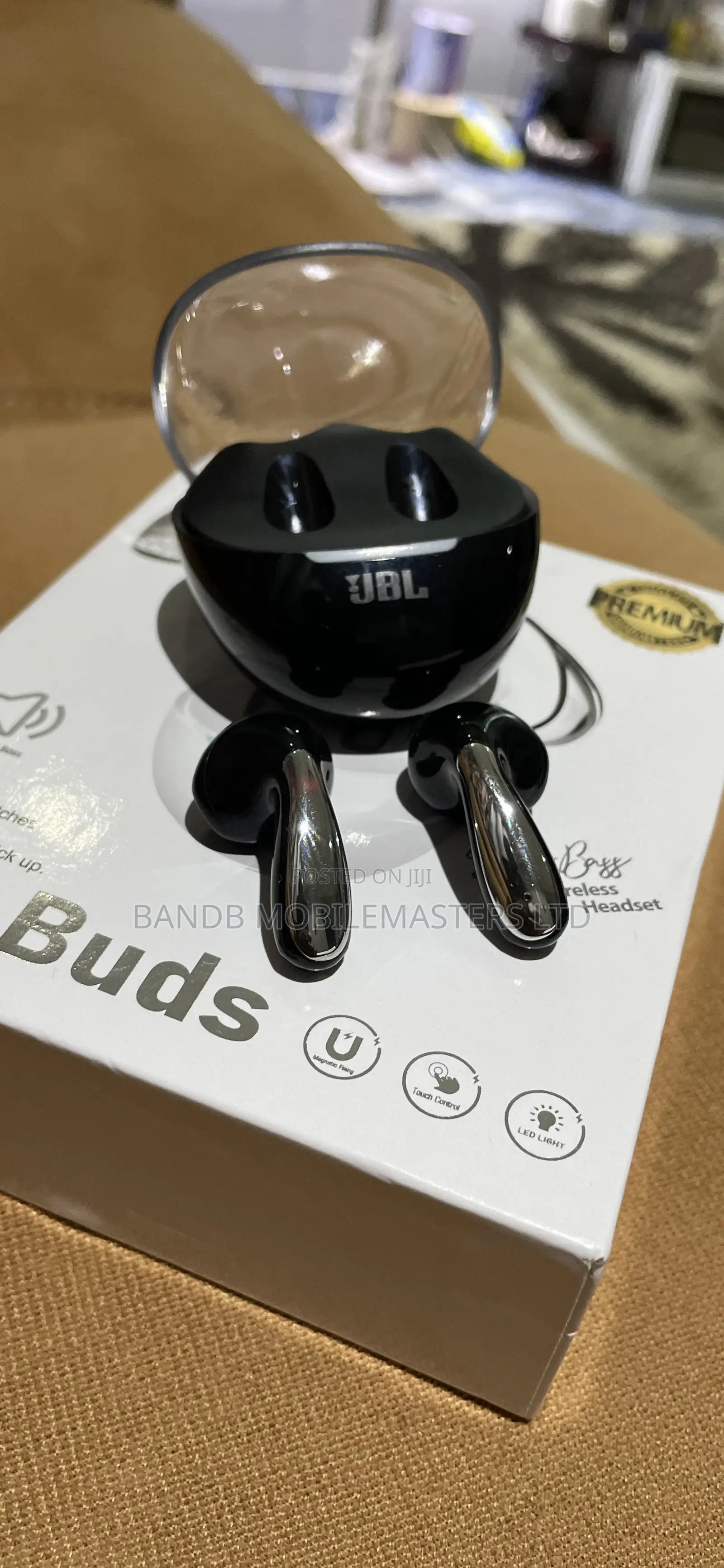 JBL Earbuds U13