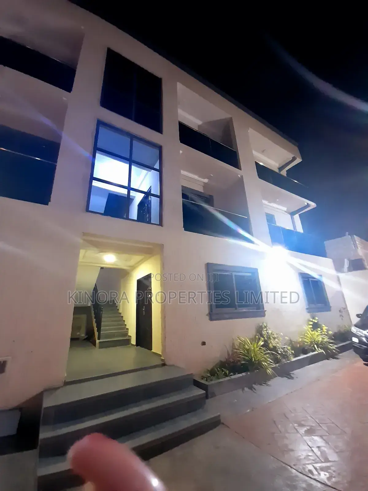 Furnished 2bdrm Apartment in Westland for rent