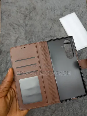 Z Fold 7 Leather Case