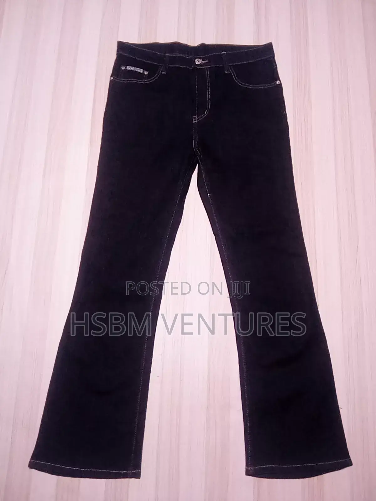 Ladies Jeans (Size 32)