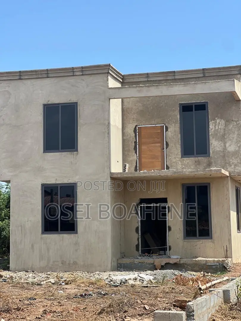 3bdrm House in Tema Metropolitan for sale