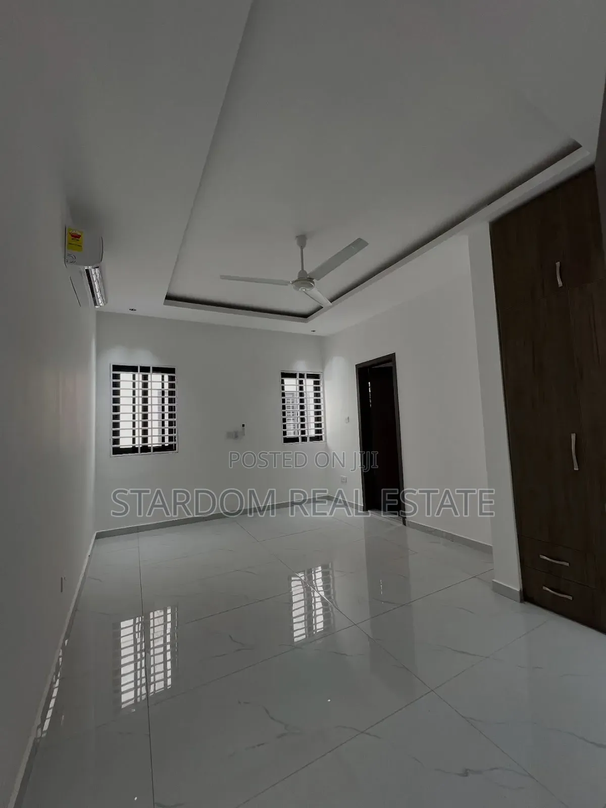 4bdrm Duplex in West Trassacco, East Legon for rent