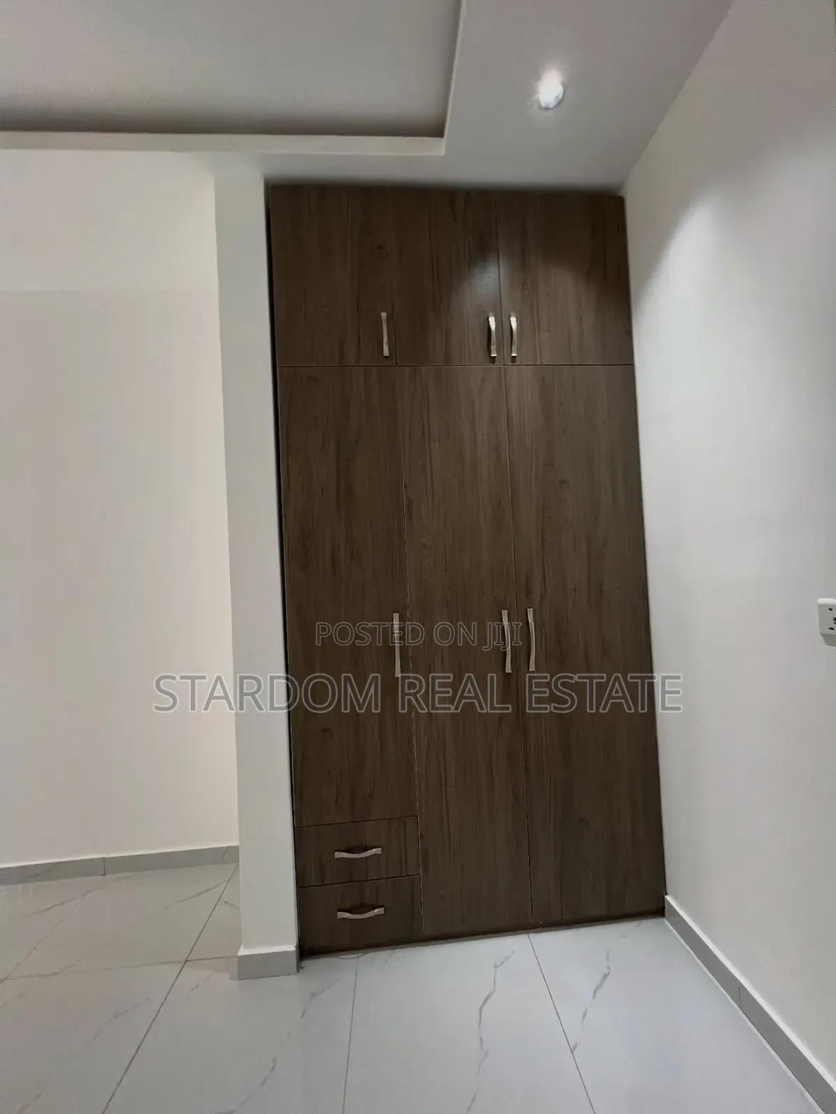 4bdrm Duplex in West Trassacco, East Legon for rent