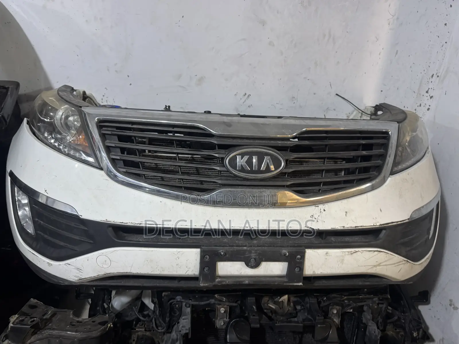 Kia Sportage 2012 -2015 Front Cut