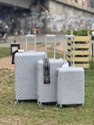 Anticrack Trolling Travelling Luggage Set With Pp Locks