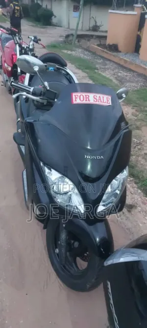 Yamaha Majesty 2020 Black
