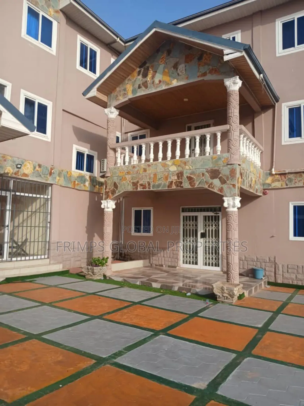 Furnished 20bdrm House in West Hills Mall Area for sale