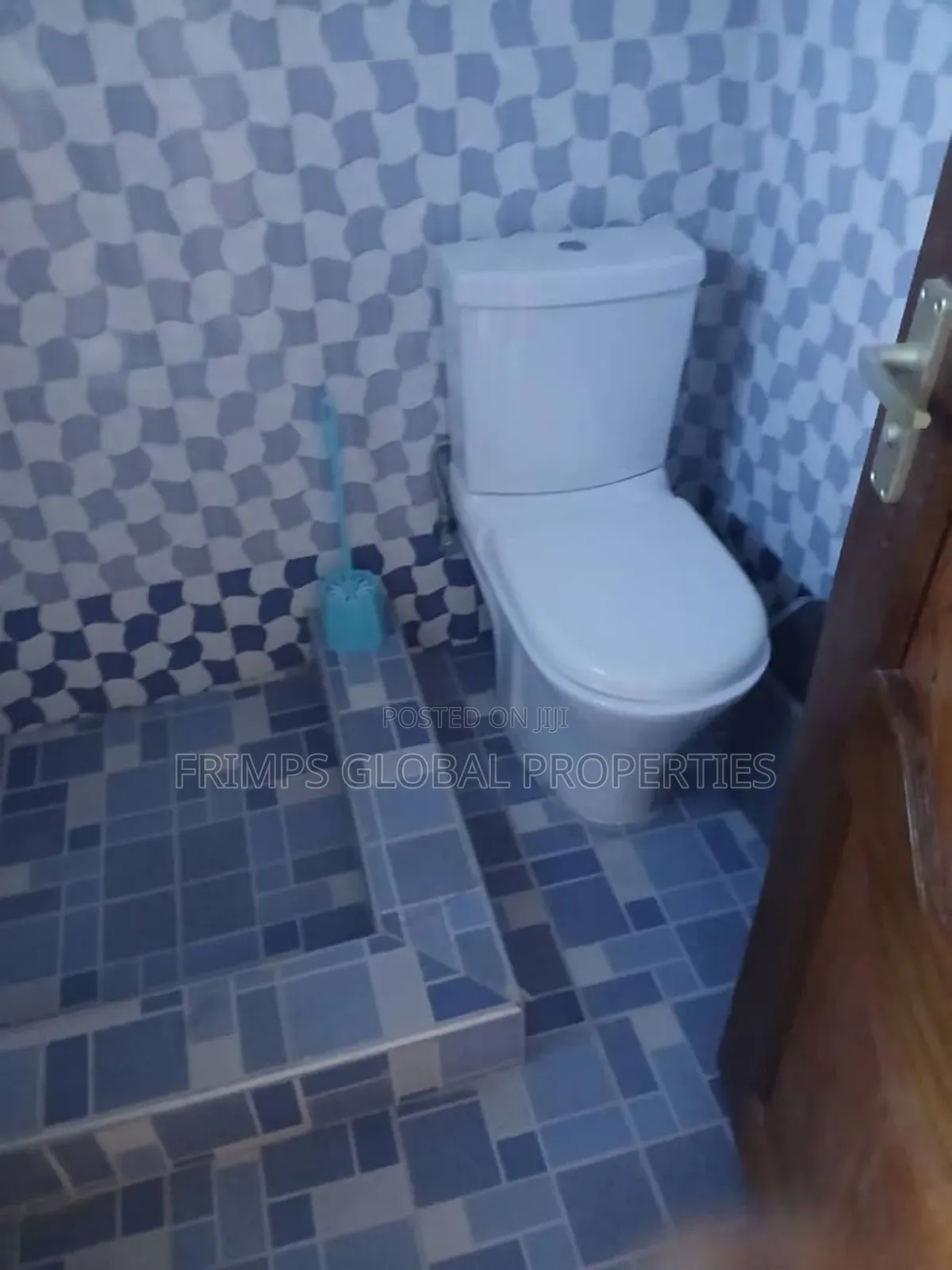 Furnished 20bdrm House in West Hills Mall Area for sale