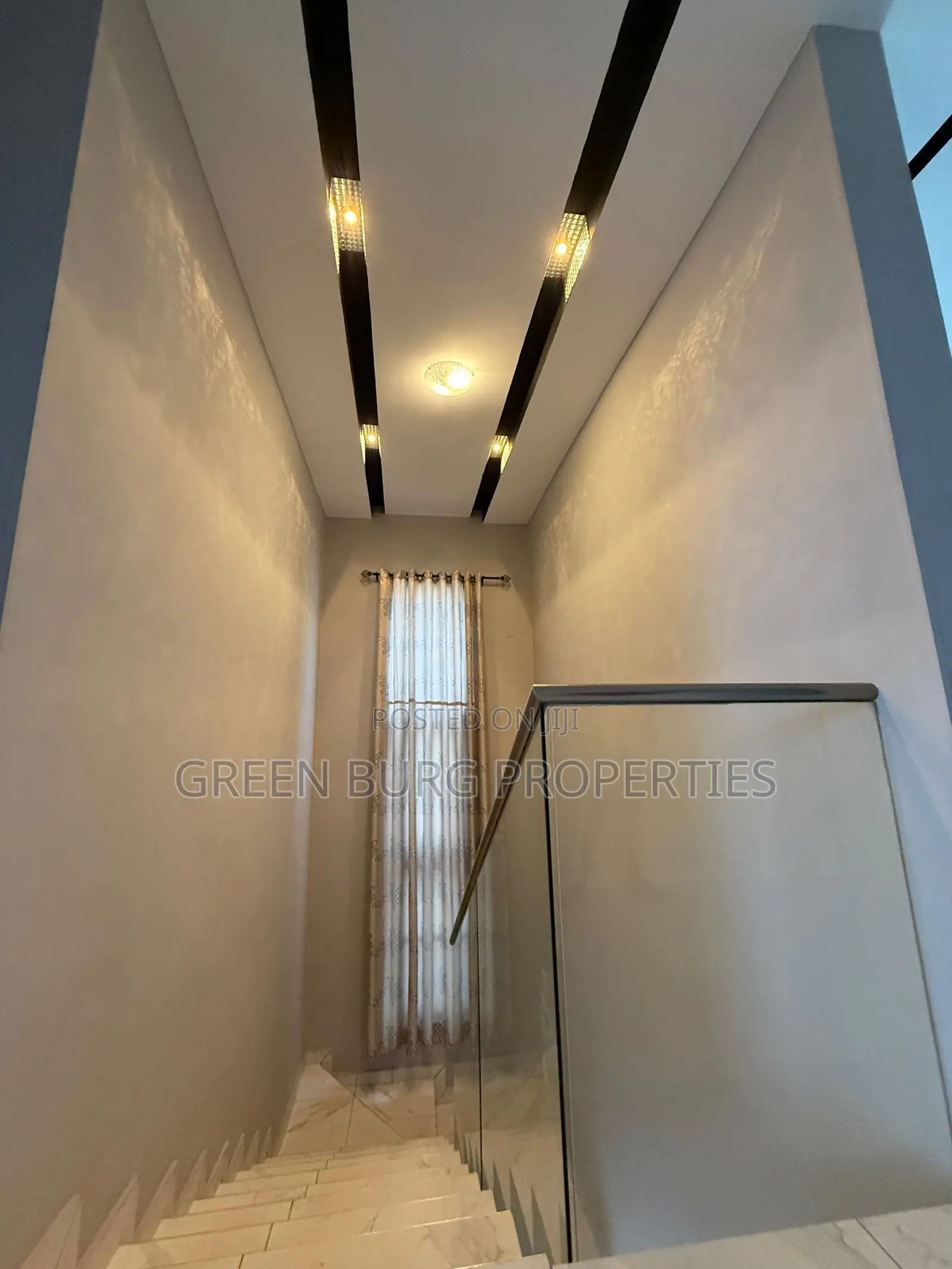 4bdrm House in Green, East Legon for rent