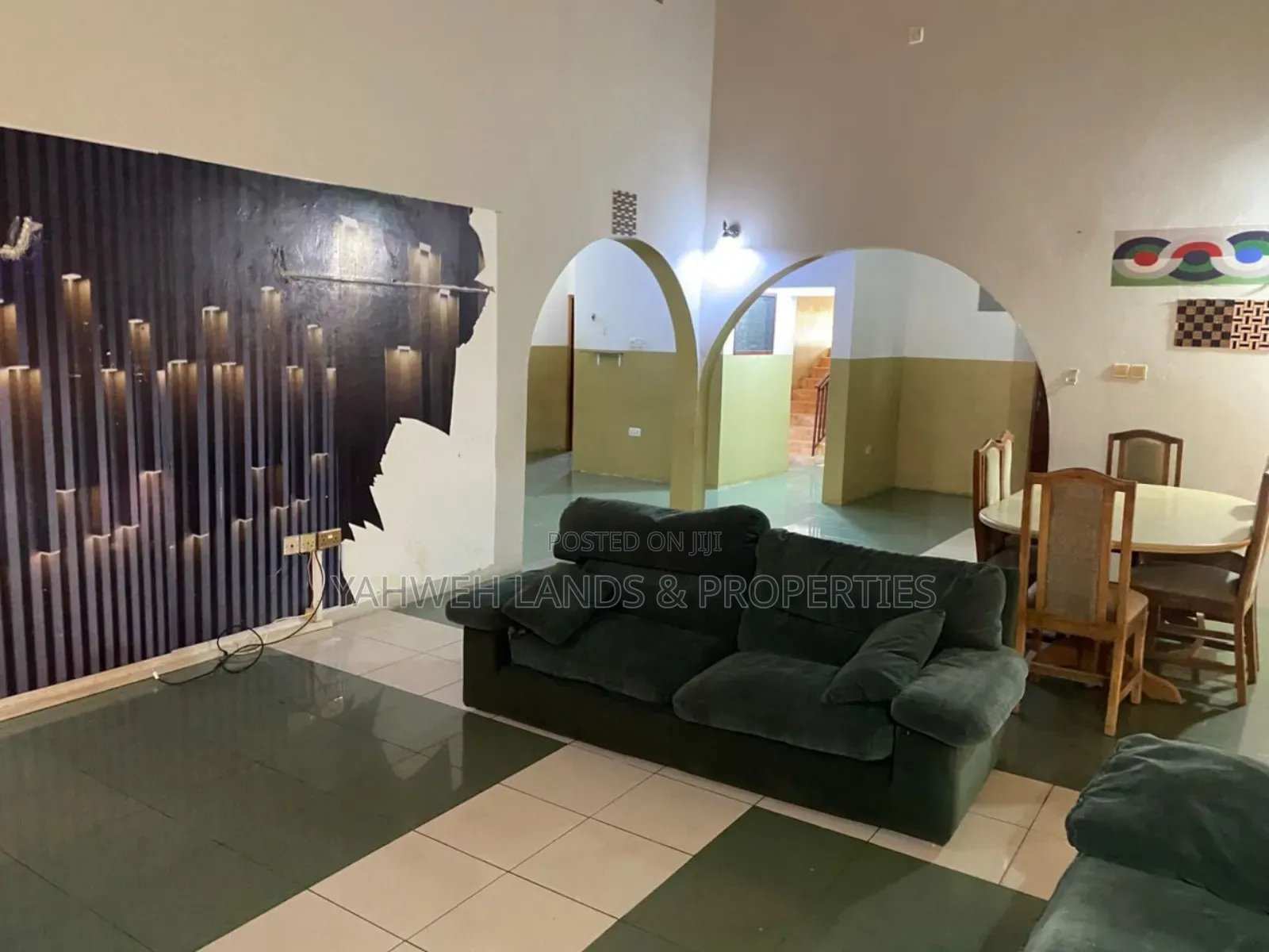 6bdrm House in Spintex for sale