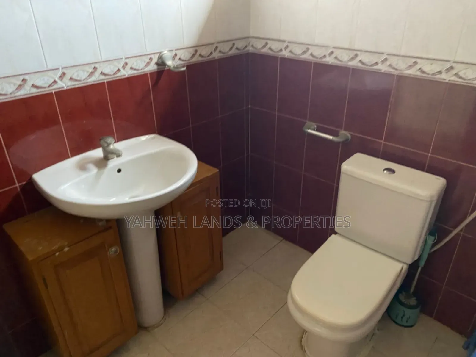 6bdrm House in Spintex for sale