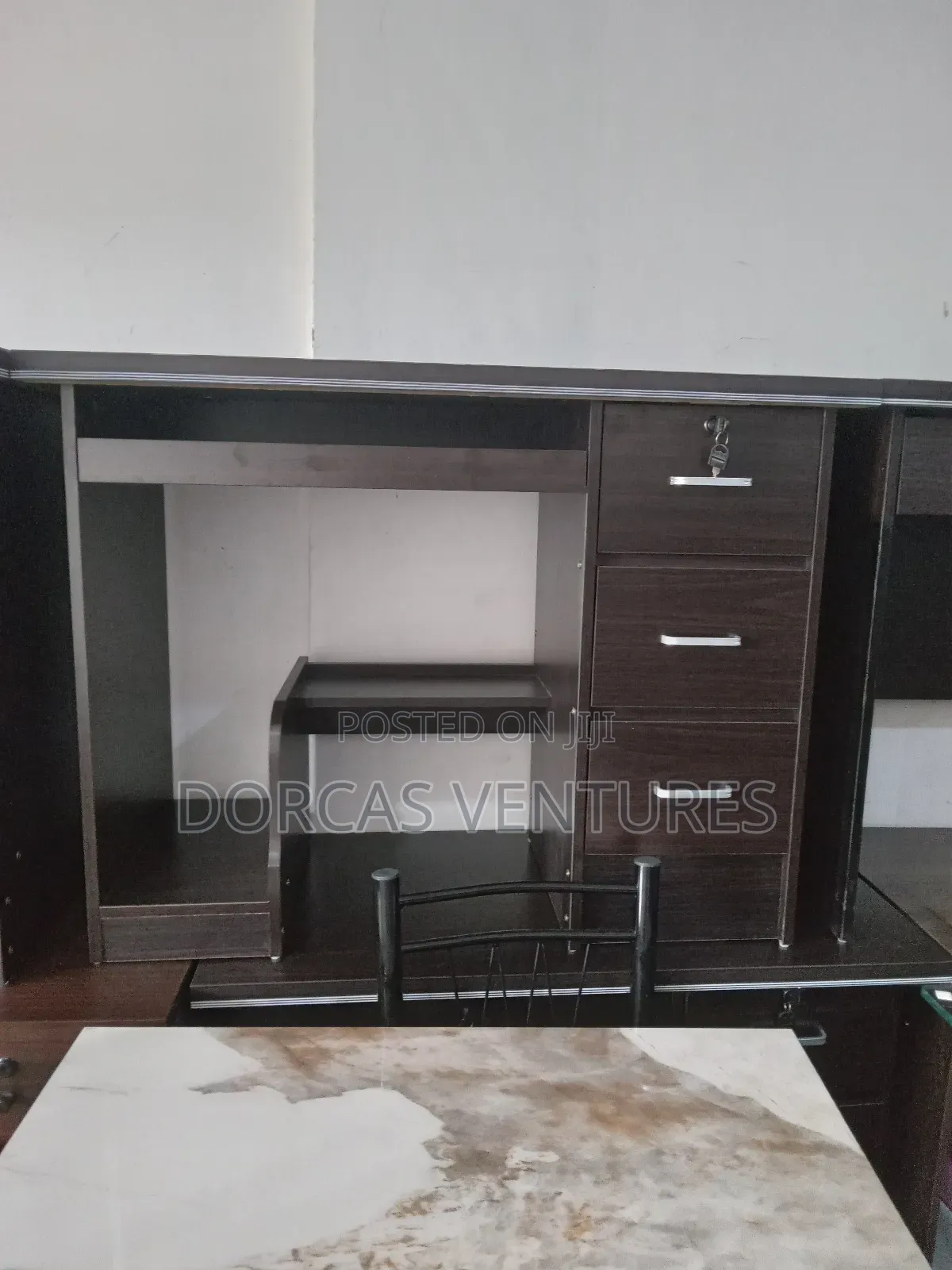 Compartments Office Table