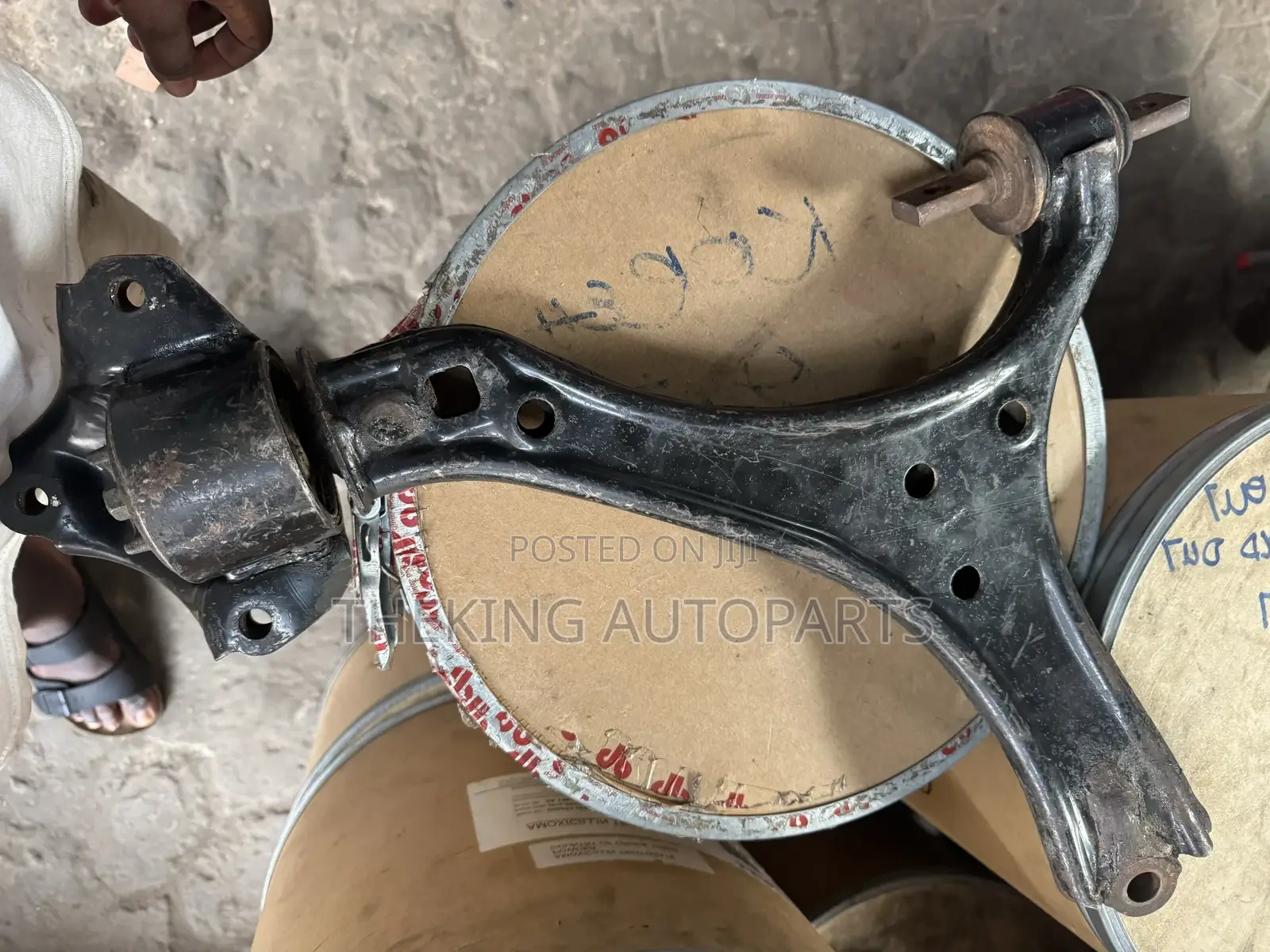 Honda Accord 2016 Lower Arm