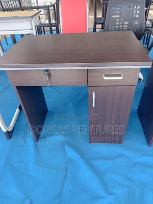 Filler Office Table
