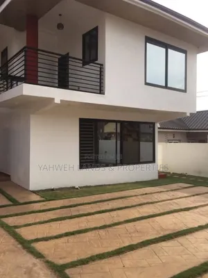 5bdrm House in Lakeside Estate for sale