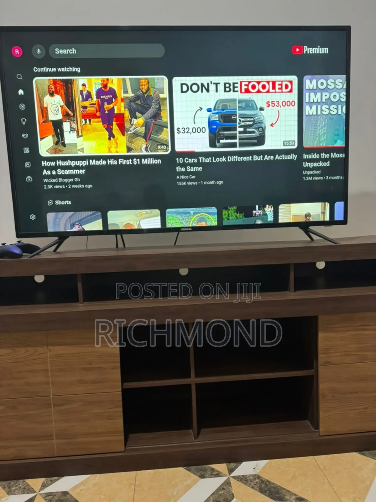 Bruhm 55 Inch Uhd Smart Tv + Free Chromecast With Google Tv