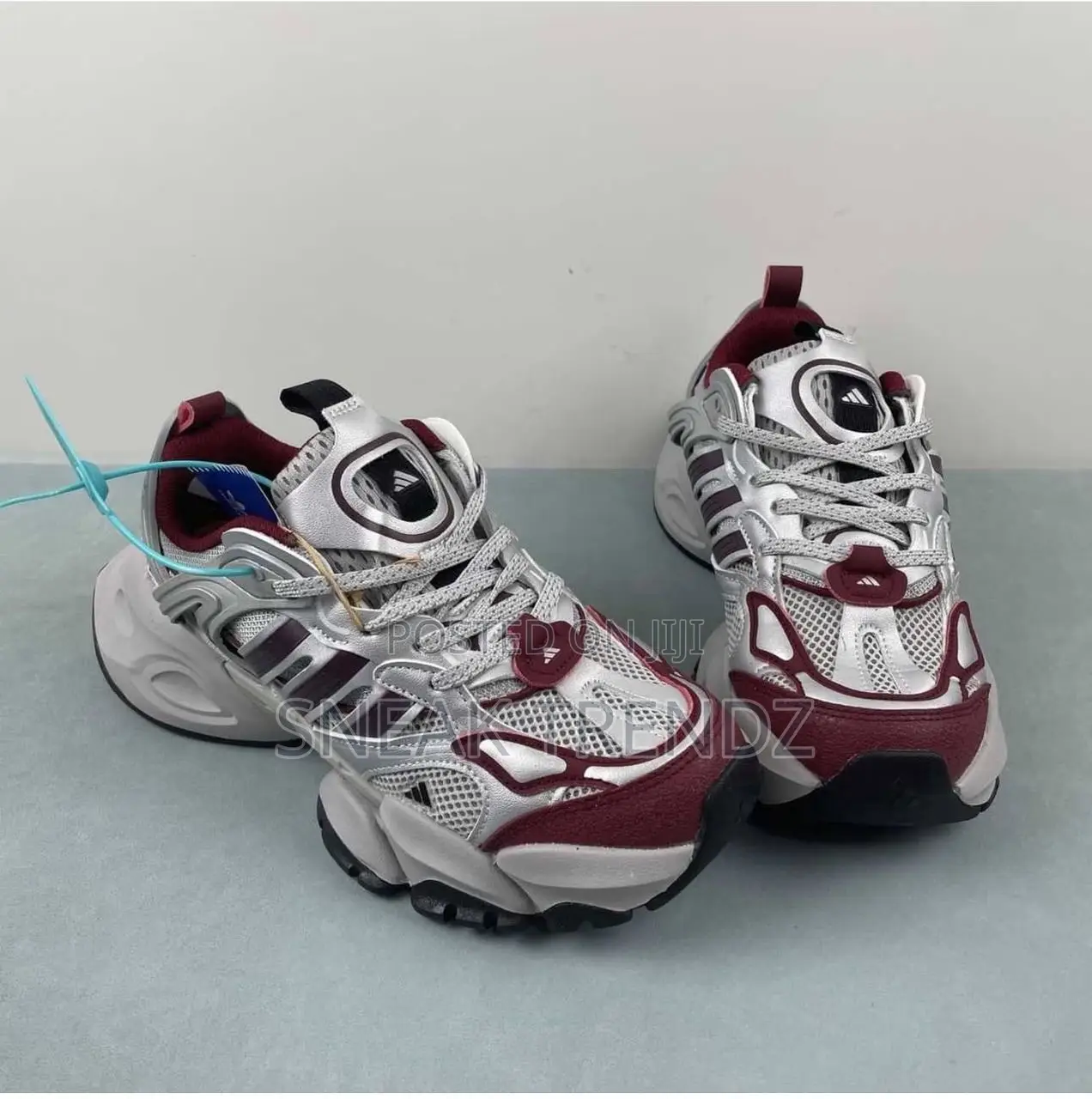 Adidas Vento XLG Silver and Vine