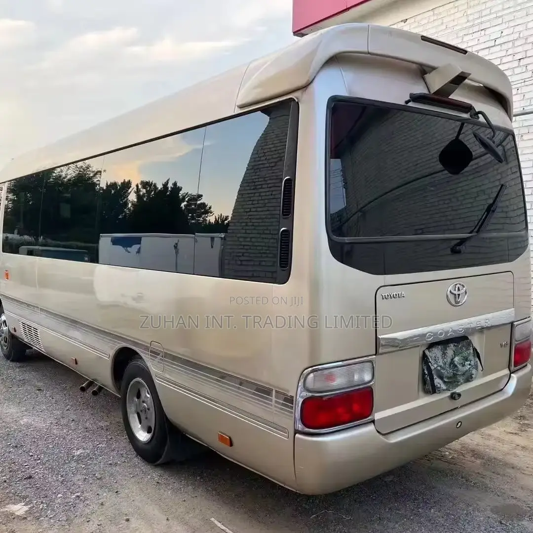 Toyota Coaster 2018
