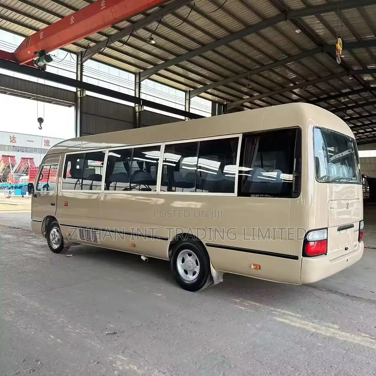 Toyota Coaster 2018