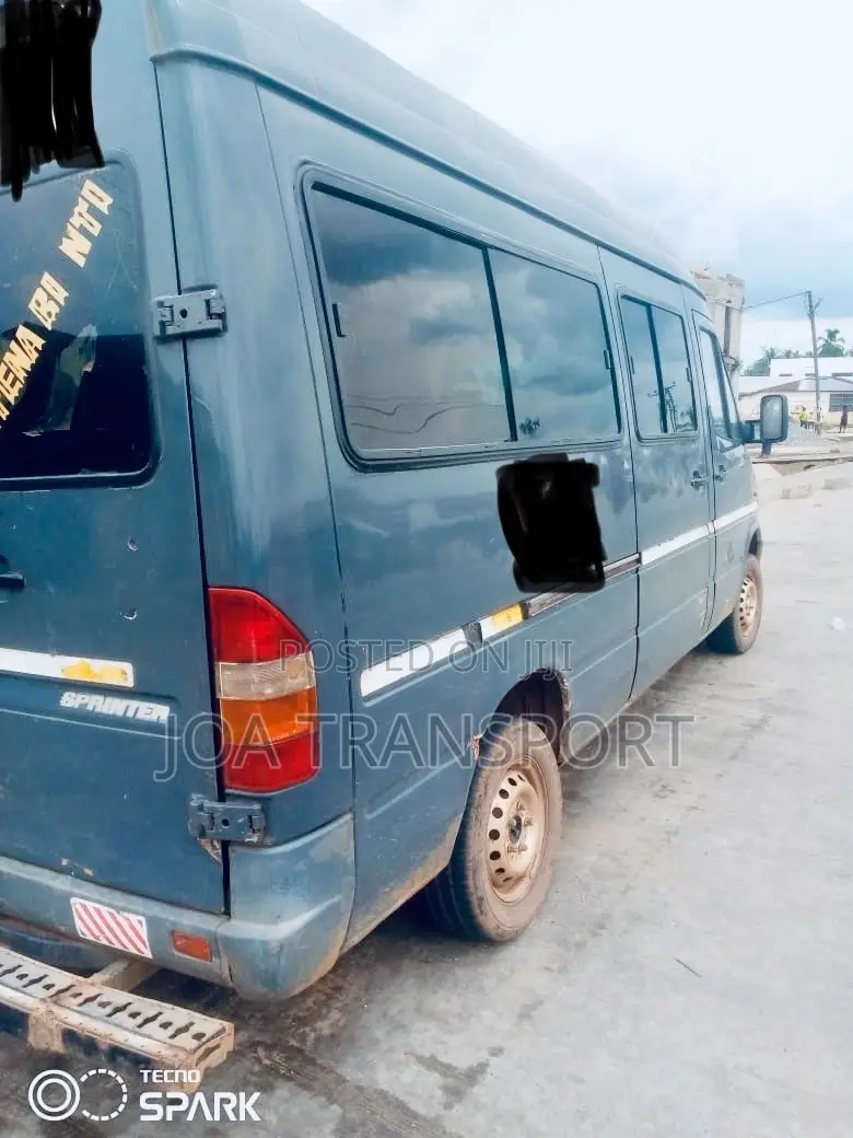 Mercedes-Benz Sprinter 2006 Grey