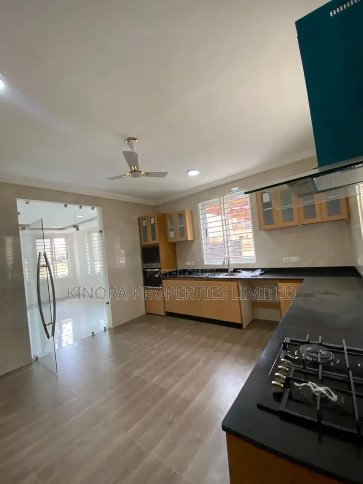 3bdrm Duplex in Achimota, The Mall for rent