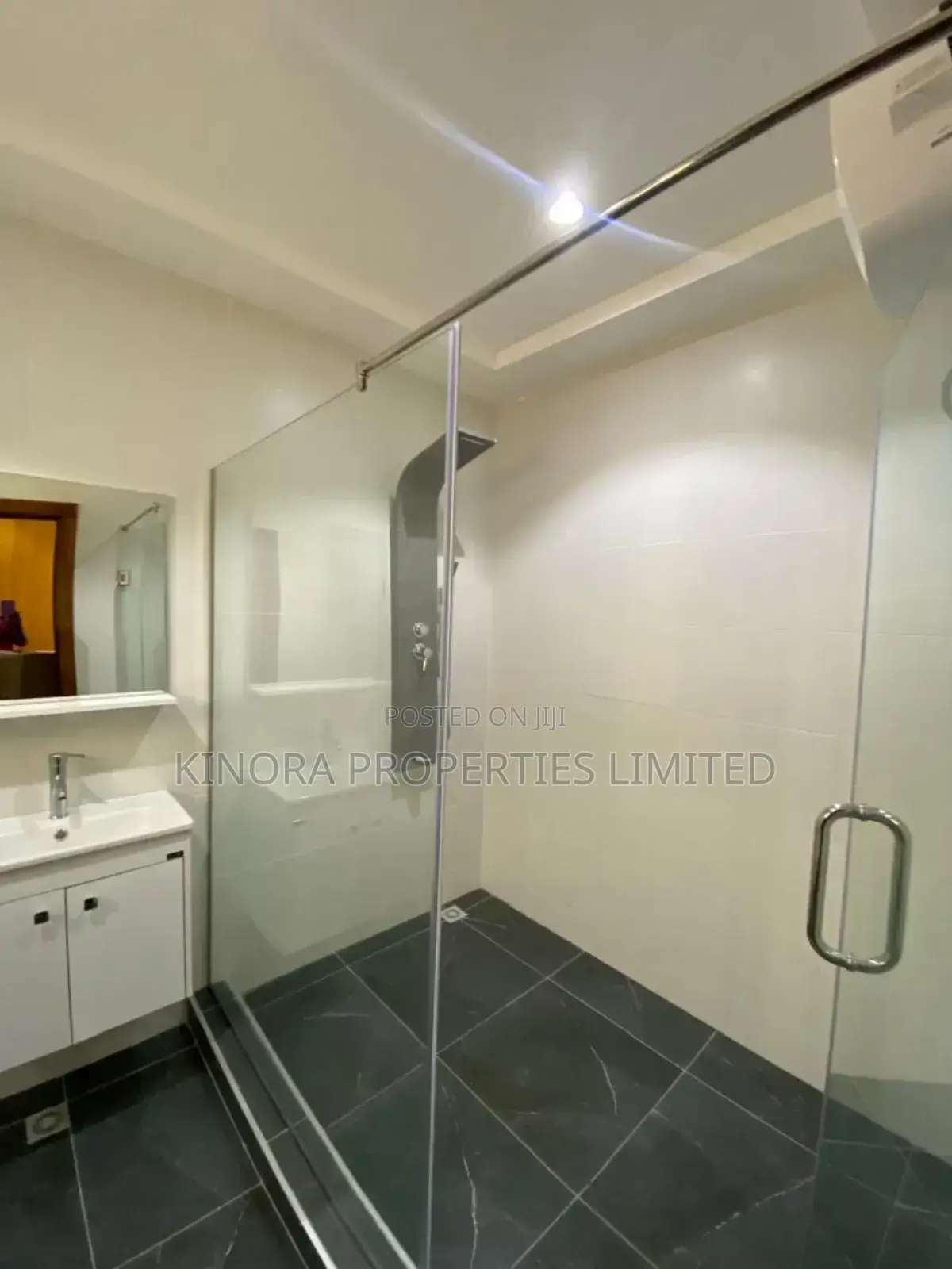 3bdrm Duplex in Achimota, The Mall for rent