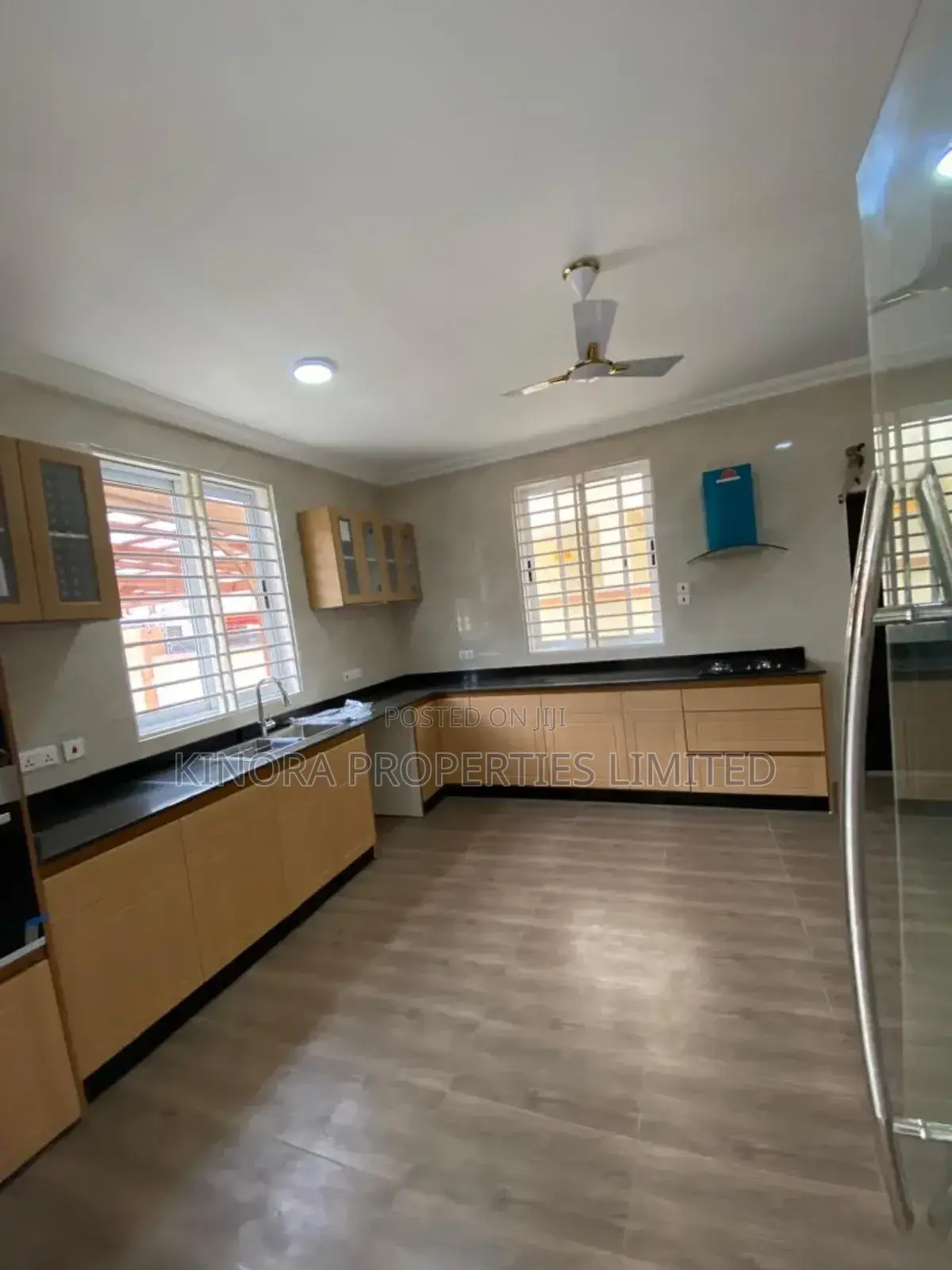 3bdrm Duplex in Achimota, The Mall for rent