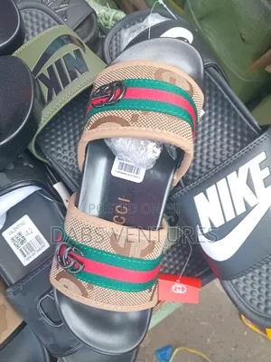 Kid Luxury Slide.Size 30-35