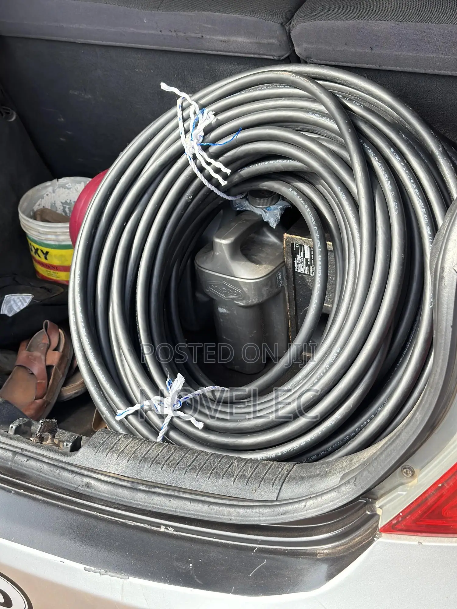 Armoured Cables[Both Aluminium PVC Casing]