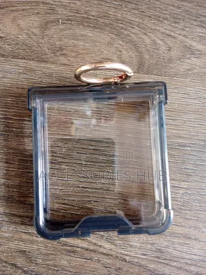 Z Flip 7 Transparent Case