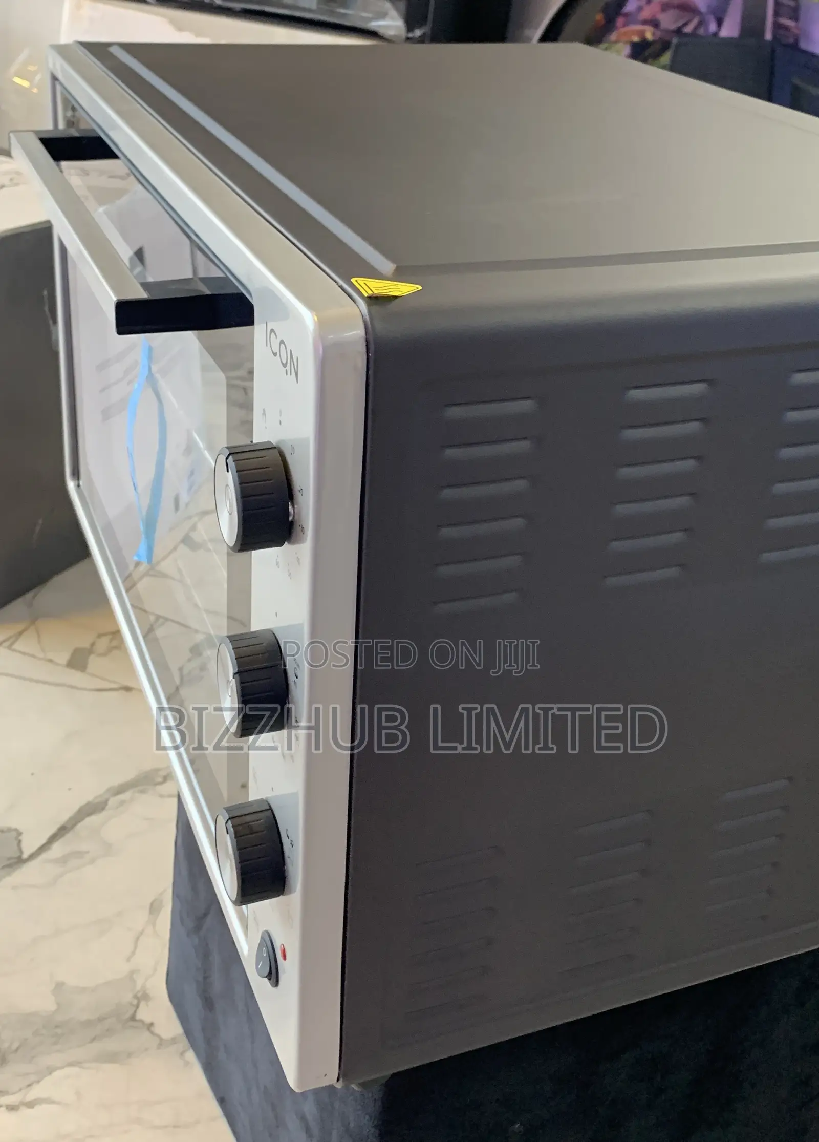 Icqn 42 Litre Mini Oven.