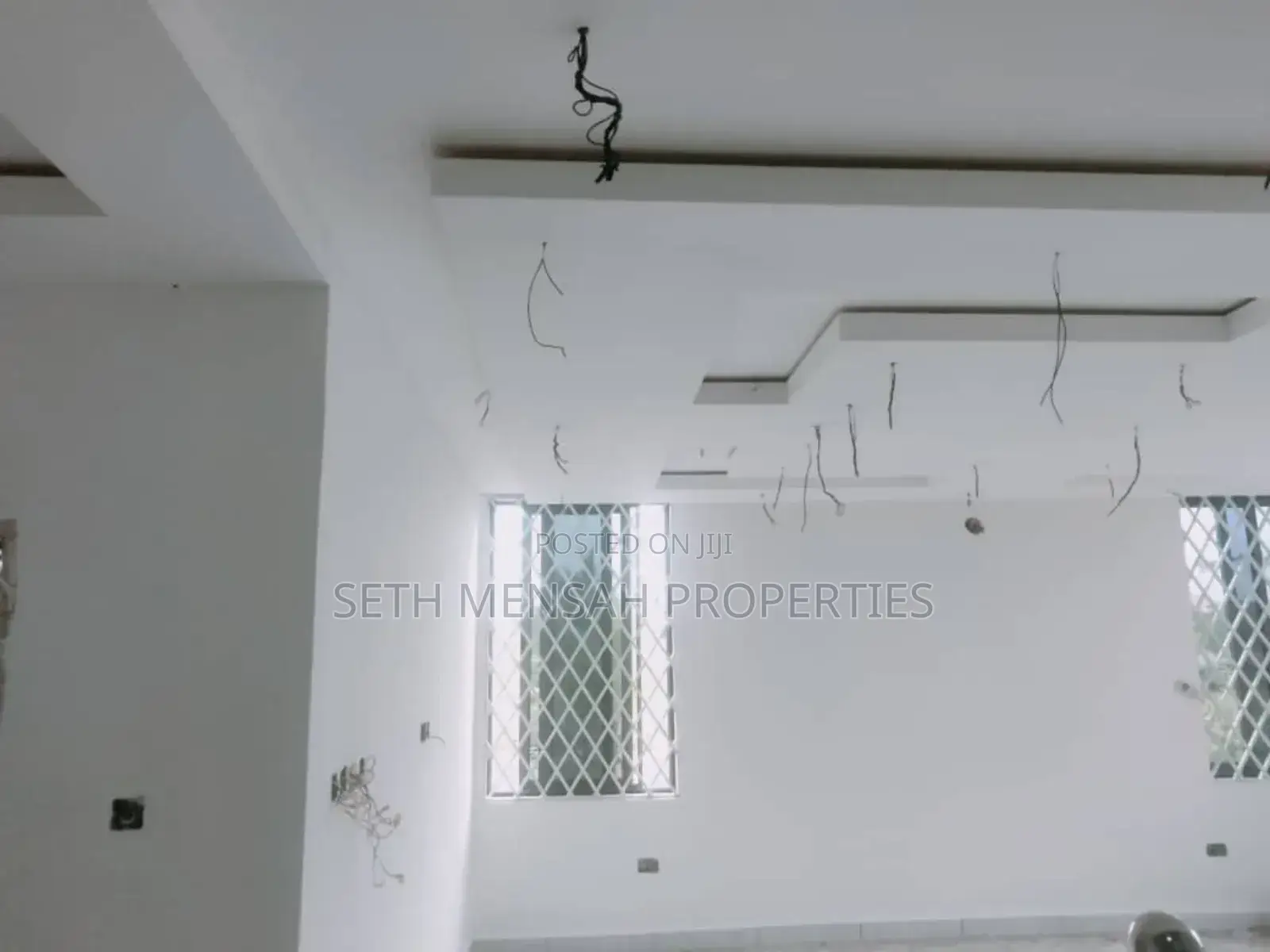 5bdrm House in Manhean for sale