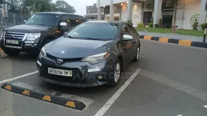 Toyota Corolla L 4dr Sedan (1.8L 4cyl 4A) 2014 Gray