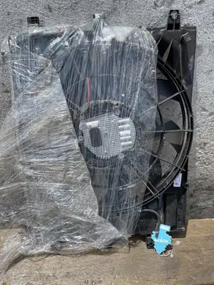 Chevrolet Equinox/GMC Terrain 2019 2020 Radiator Fan