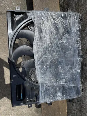 Chevrolet Equinox/GMC Terrain 2019 2020 Radiator Fan