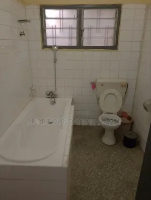5bdrm House in Dansoman for sale