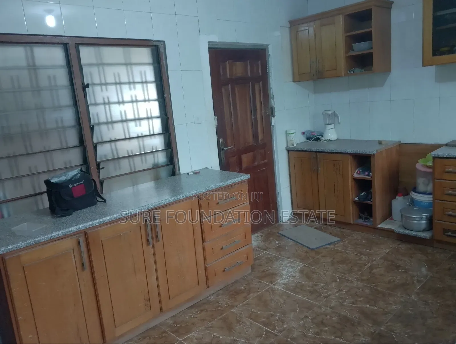 5bdrm House in Dansoman for sale