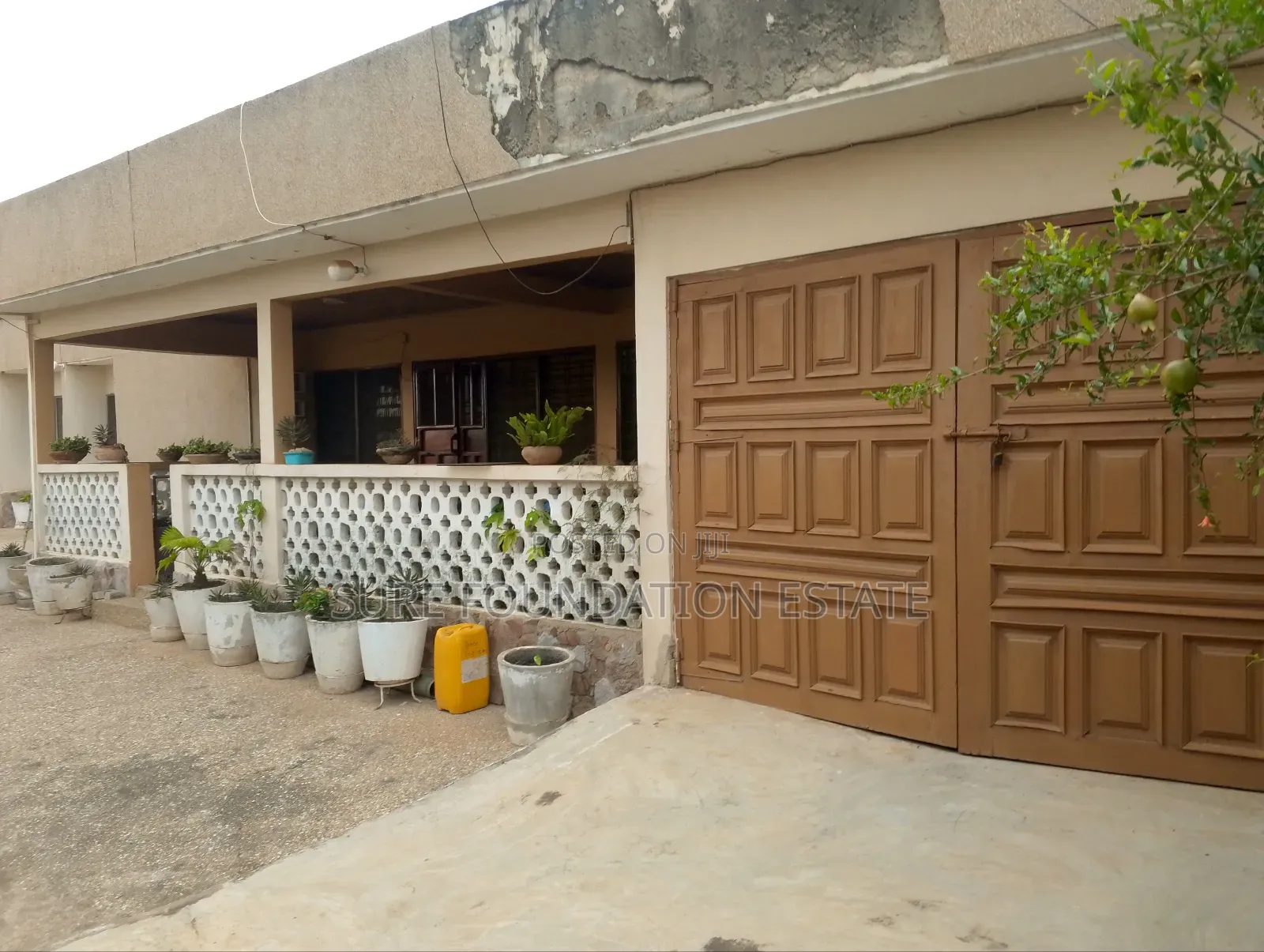 5bdrm House in Dansoman for sale