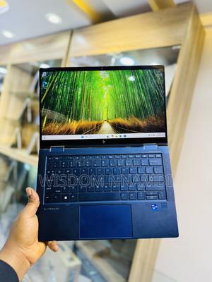 Laptop HP Elite Dragonfly x360 11th Gen 16GB Intel Core i7 SSD