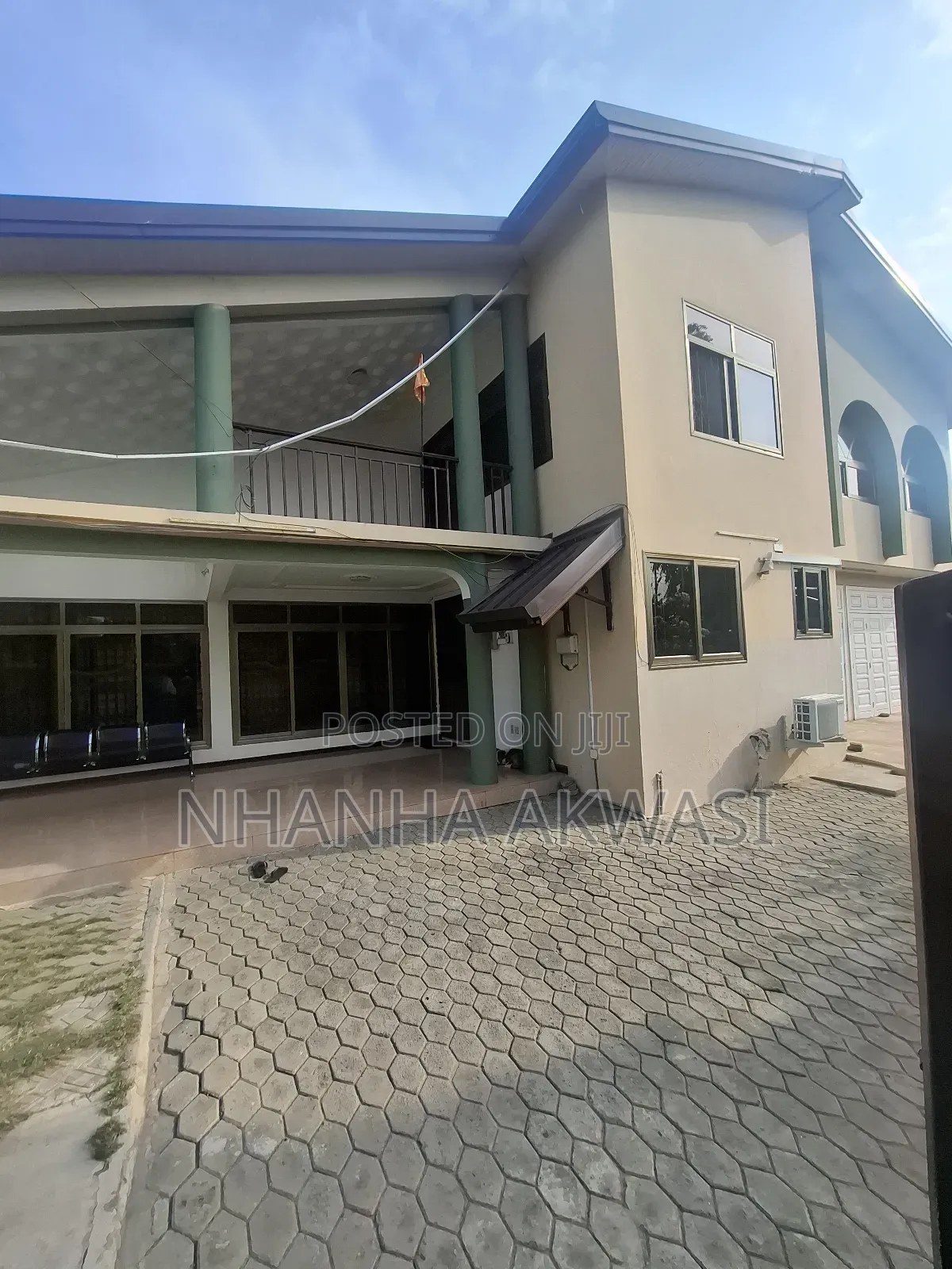 6bdrm House in Community 6, Tema Metropolitan for rent