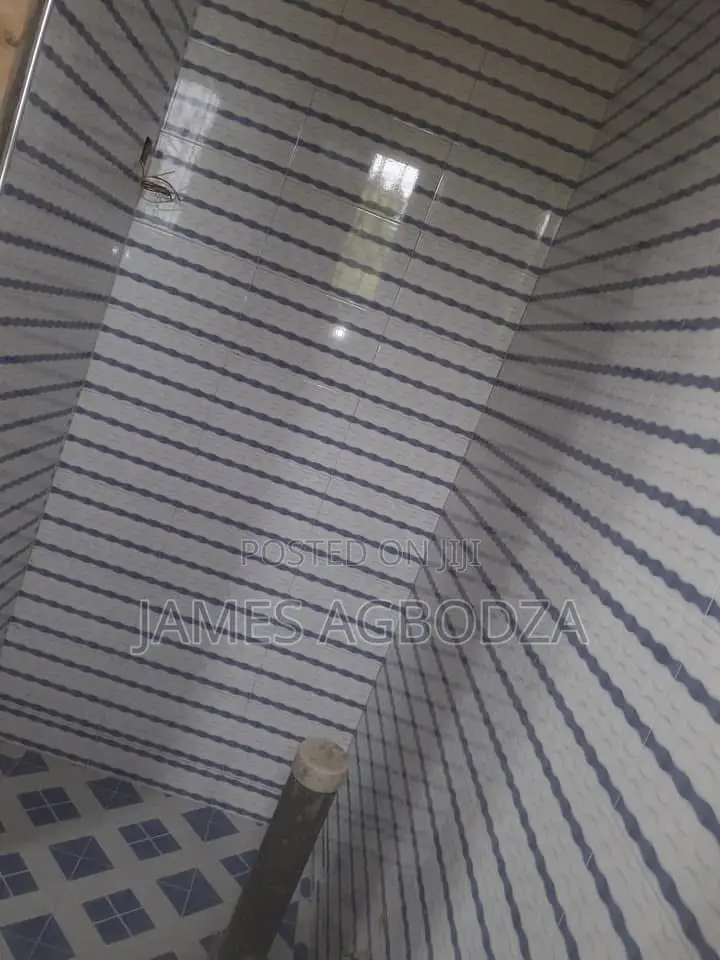 Good Tiles Master