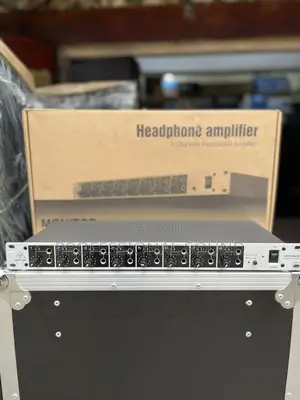 Headphone Amplifier 8 Channel