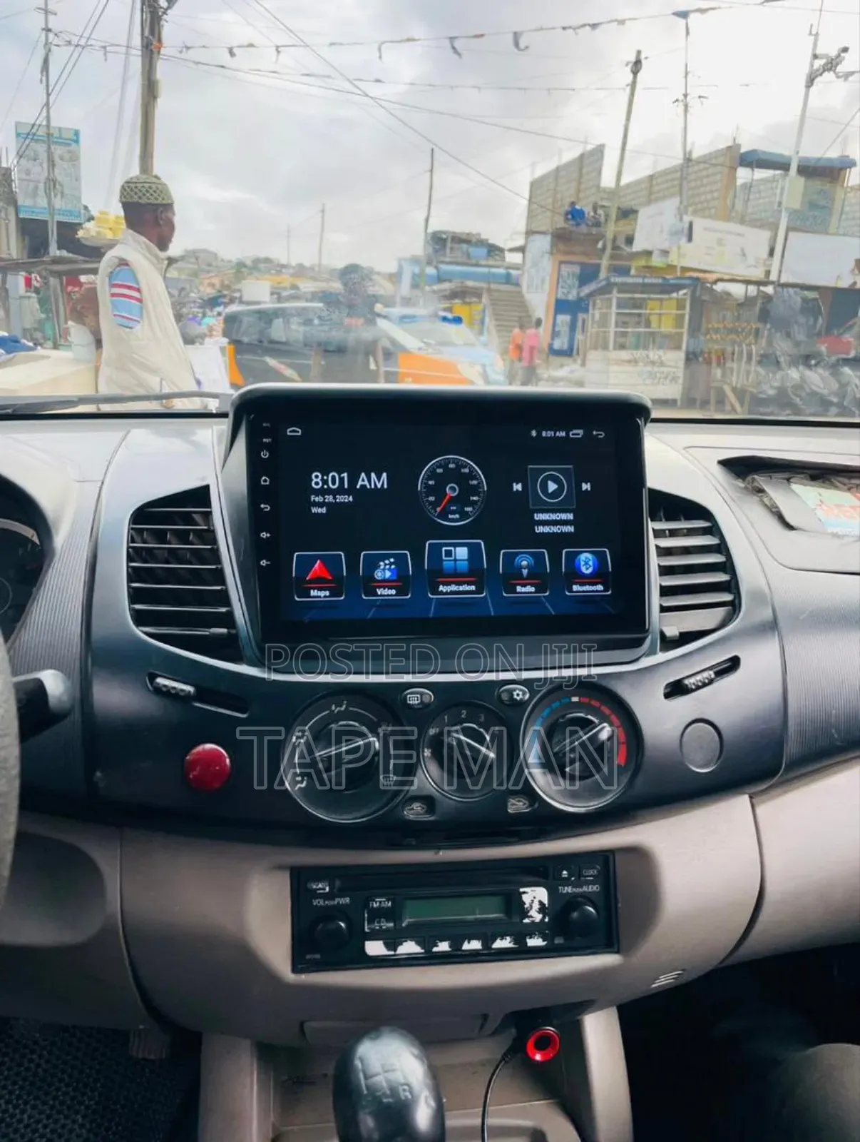Mitsubishi L200
