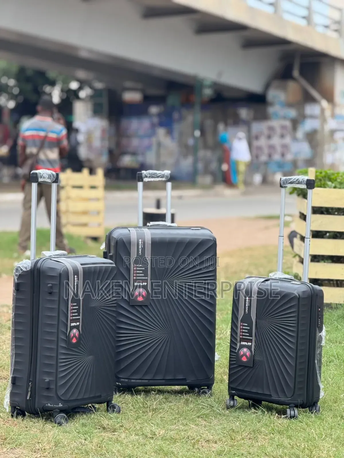Anticrack Trolling Travelling Luggage Set With Pp Locks