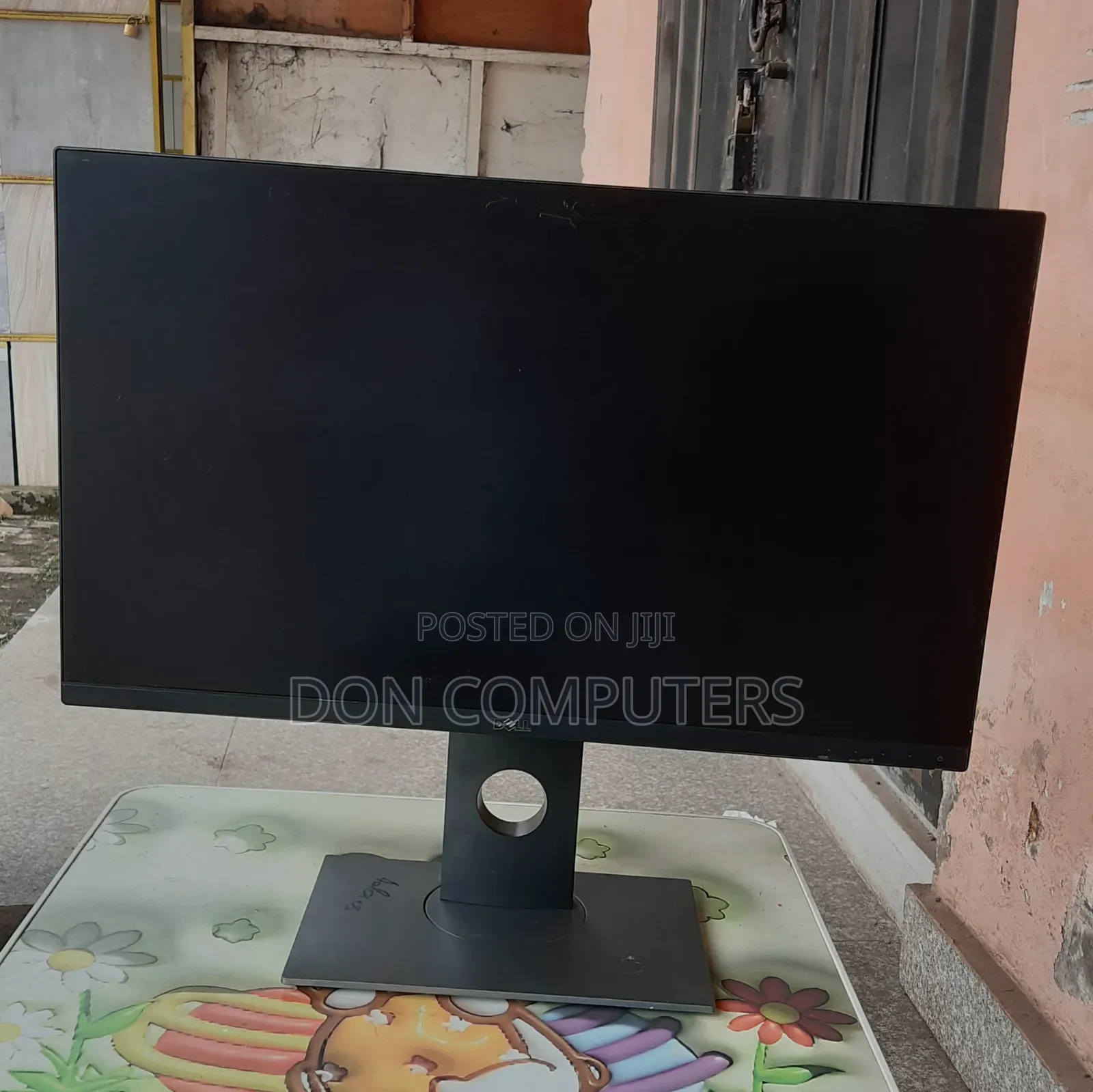 Dell 27 Inches WQHD Ips Edgeless Monitor