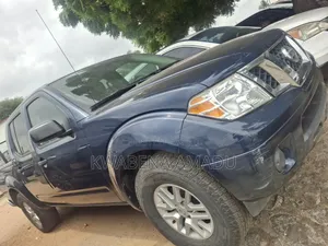 Nissan Frontier 2019 Blue