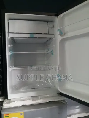Single Door Bed Side Westpool Fridge 72l